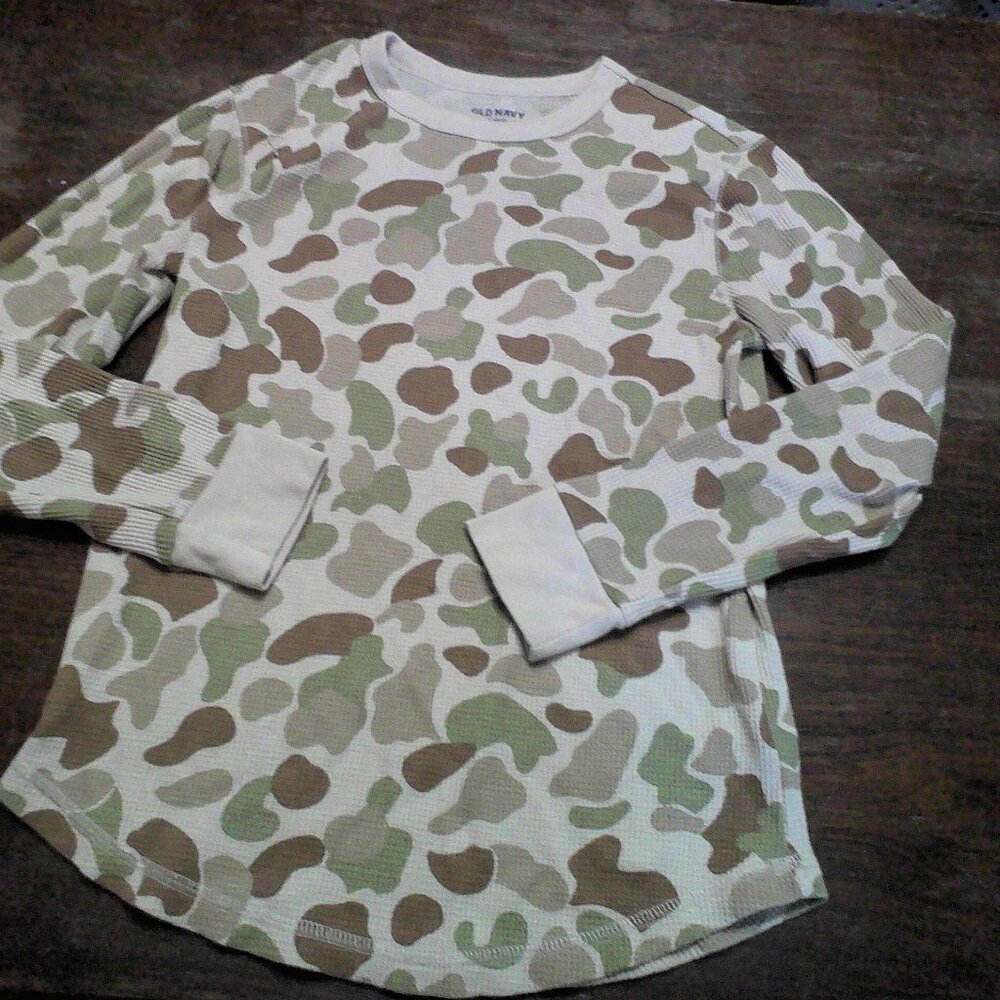 Boy's Old Navy L 10/12 long sleeve shirt